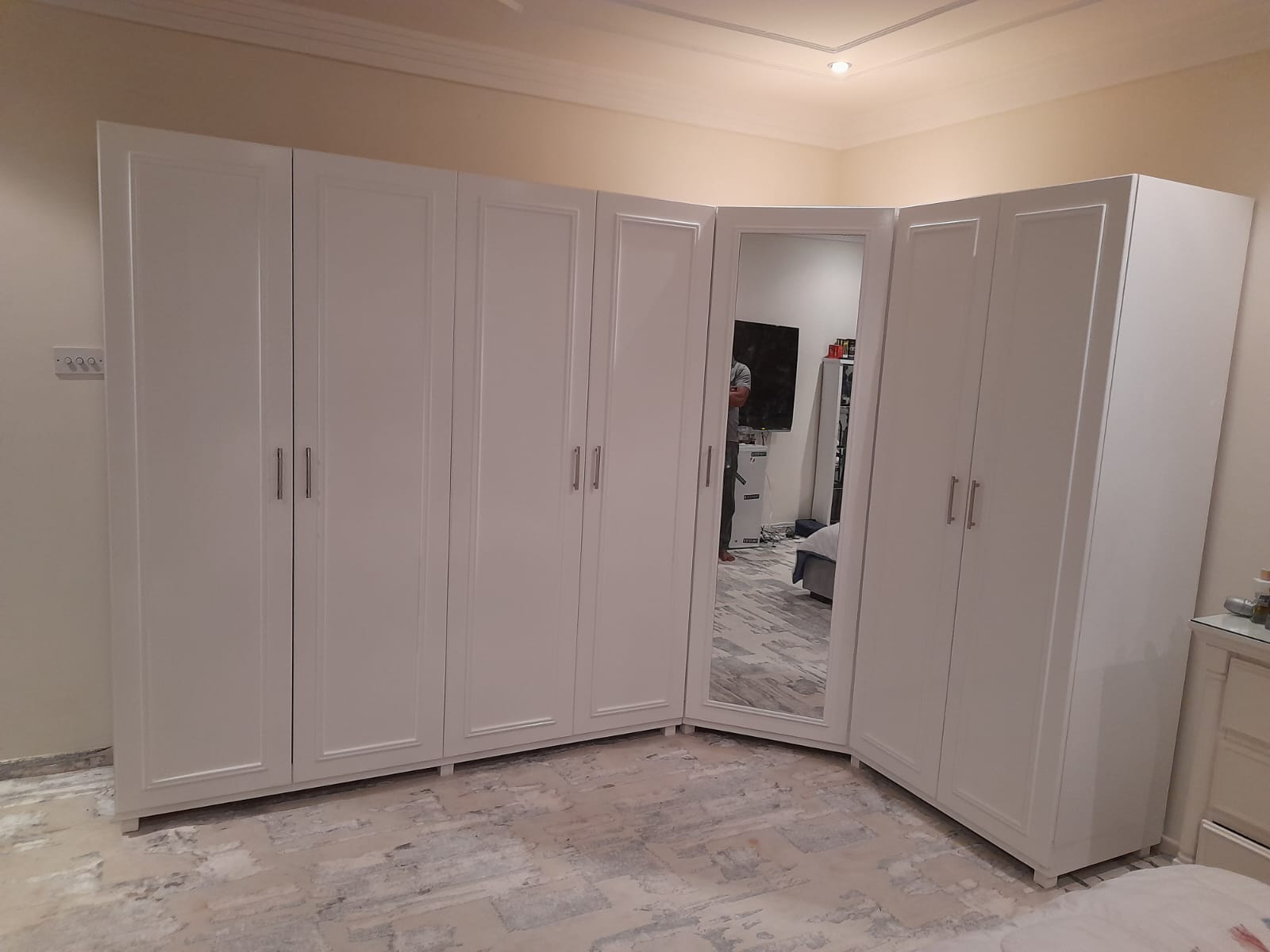 تفصيل كبتات زاوية في الكويت